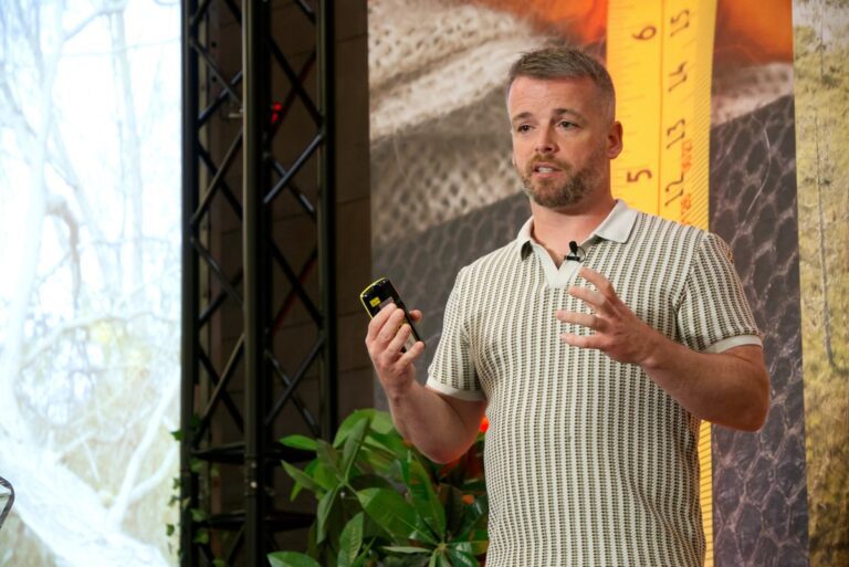 Dr Sean McCormack
